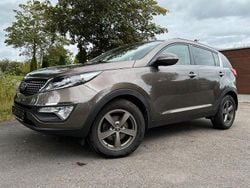 Braun Gebraucht 2015 Kia Sportage Spirit SUV | 10.490 € (Guter Preis)