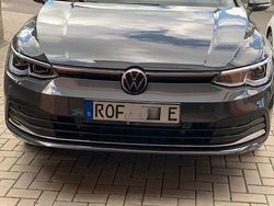 Grau Gebraucht 2022 VW Golf VIII GTE Limousine | 22.900 € (Superpreis)