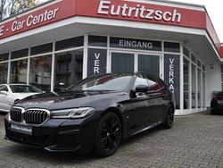 Carbonschwarz Gebraucht 2022 BMW 520 M Sport Kombi | 37.990 € (Fairer Preis)