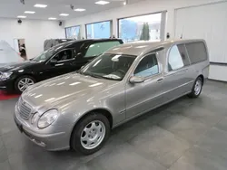 Silber Gebraucht 2005 Mercedes E270 Limousine | 11.950 €