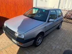 Silber Gebraucht 1995 VW Golf III Limousine | 1.999 €