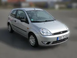 Silber Gebraucht 2002 Ford Fiesta Kleinwagen | 999 € (Guter Preis)