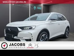 Weiß (metallic) Gebraucht 2020 DS Automobiles DS7 Crossback Be Chic SUV | 28.470 € (Fairer Preis)