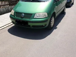 Grün Gebraucht 2003 VW Sharan Van / Kleinbus | 1.555 € (Guter Preis)
