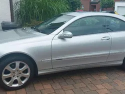 Silber Gebraucht 2002 Mercedes CLK240 Elegance Coupé | 5.200 € (Fairer Preis)