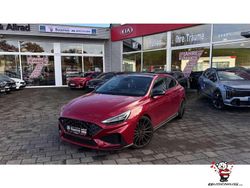 Rot Gebraucht 2021 Hyundai i30 N Performance Limousine | 31.990 € (Etwas zu teuer)