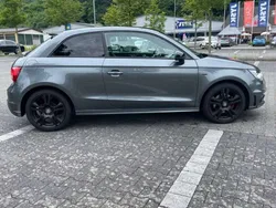 Grau Gebraucht 2012 Audi A1 Kleinwagen | 6.400 € (Guter Preis)