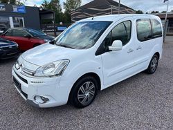 Weiß Gebraucht 2015 Citroën Berlingo Kombi | 5.990 € (Guter Preis)