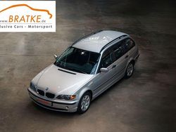 Silber Gebraucht 2003 BMW 318 Sport Line Kombi | 7.790 €