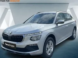 Silber Neu 2025 Skoda Kamiq Essence SUV | 30.389 € (Teuer)