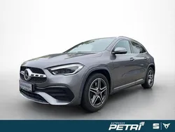 Grau Gebraucht 2020 Mercedes GLA250 AMG line SUV | 34.990 € (Etwas zu teuer)