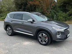 Grau Gebraucht 2019 Hyundai Santa Fe SUV | 19.990 €