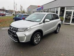 Silber Gebraucht 2025 Suzuki Vitara Comfort SUV | 22.900 € (Guter Preis)