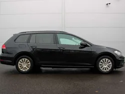 Schwarz Gebraucht 2019 VW Golf VII Trendline Kombi | 15.200 € (Fairer Preis)