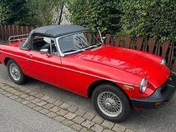 Rot Gebraucht 1978 MG B Cabrio | 13.333 €