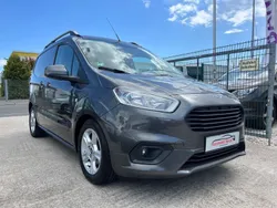 Grau Gebraucht 2021 Ford Transit Limited Van / Kleinbus | 13.999 € (Guter Preis)