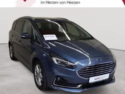 Blau Gebraucht 2020 Ford S-MAX Titanium Van / Kleinbus | 20.389 € (Fairer Preis)