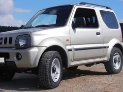 Grau Gebraucht 2002 Suzuki Jimny SUV | 5.000 € (Guter Preis)