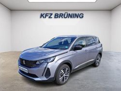 Artensegrau metallic (metallic) Gebraucht 2024 Peugeot 5008 Allure Van / Kleinbus | 26.880 € (Guter Preis)