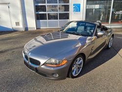 Sterlingrau Gebraucht 2003 BMW Z4 Cabrio | 9.900 €