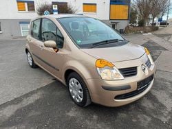 Braun Gebraucht 2005 Renault Modus Exception Van / Kleinbus | 4.250 € (Etwas zu teuer)