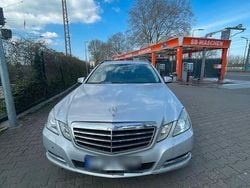 Silber Gebraucht 2011 Mercedes E220 Elegance Kombi | 4.150 € (Guter Preis)