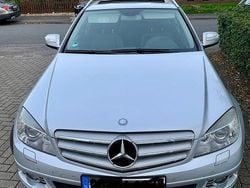 Silber Gebraucht 2008 Mercedes C320 Avantgarde Limousine | 6.500 € (Fairer Preis)