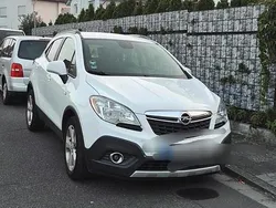 Weiß Gebraucht 2013 Opel Mokka SUV | 8.900 €