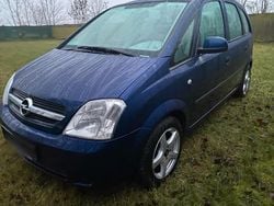 Blau Gebraucht 2005 Opel Meriva Van / Kleinbus | 1.600 € (Superpreis)