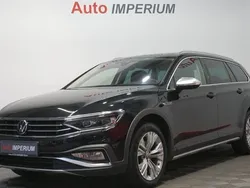 Deep black perleffekt Gebraucht 2023 VW Passat Alltrack Kombi | 31.990 € (Fairer Preis)