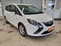 Weiß Gebraucht 2012 Opel Zafira Tourer Van / Kleinbus | 5.990 € (Fairer Preis)
