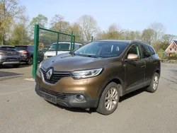 Braun Gebraucht 2017 Renault Kadjar Collection SUV | 9.300 € (Superpreis)