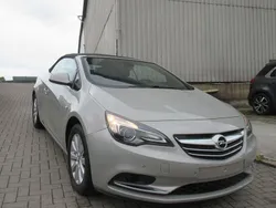 Silber Gebraucht 2016 Opel Cascada Innovation Cabrio | 10.490 € (Fairer Preis)