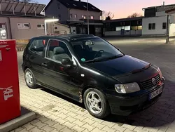 Schwarz Gebraucht 2001 VW Polo Kleinwagen | 500 € (Guter Preis)