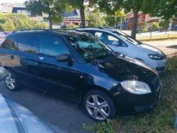 Schwarz Gebraucht 2009 Skoda Fabia Limousine | 1.900 € (Guter Preis)