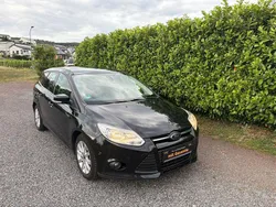Schwarz Gebraucht 2014 Ford Focus Limousine | 7.190 € (Fairer Preis)