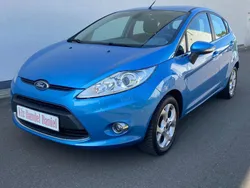 Blau Gebraucht 2010 Ford Fiesta Titanium Kleinwagen | 4.990 € (Etwas zu teuer)