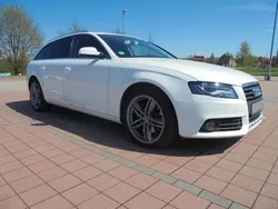Weiß Gebraucht 2009 Audi A4 Ambiente Kombi | 6.999 € (Guter Preis)