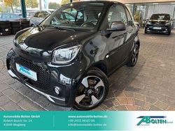 Schwarz Gebraucht 2023 Smart ForTwo Coupé Exclusive Kleinwagen | 13.950 € (Fairer Preis)