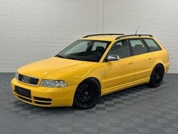 Gelb Gebraucht 2001 Audi S4 Sport Kombi | 24.900 €