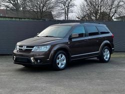 Braun Gebraucht 2012 Fiat Freemont Urban SUV | 7.699 € (Fairer Preis)