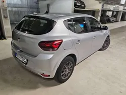 Silber Gebraucht 2021 Dacia Sandero Comfort Kleinwagen | 9.900 € (Guter Preis)
