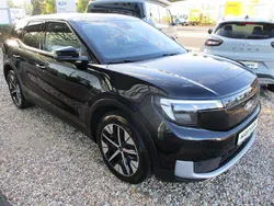 Obsidianschwarz metallic Gebraucht 2024 Ford Explorer SUV | 40.890 €
