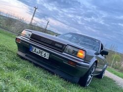 Braun Gebraucht 1986 Nissan Bluebird Limousine | 7.000 €
