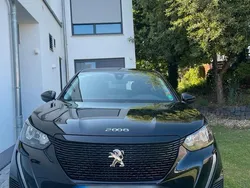 Schwarz Gebraucht 2020 Peugeot 2008 SUV | 14.911 € (Fairer Preis)