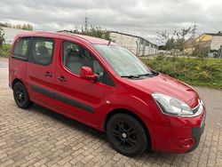 Rot Gebraucht 2013 Citroën Berlingo Limousine | 4.300 € (Etwas zu teuer)
