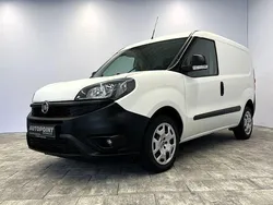 Weiß Gebraucht 2021 Fiat Doblò Van / Kleinbus | 7.980 € (Guter Preis)