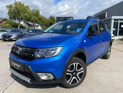 Blau Gebraucht 2018 Dacia Sandero Celebration Kleinwagen | 8.799 € (Fairer Preis)