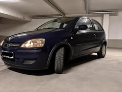 Blau Gebraucht 2004 Opel Corsa Kleinwagen | 1.250 € (Guter Preis)