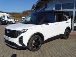 Schwarz Gebraucht 2025 Ford Tourneo Courier Active Van / Kleinbus | 30.615 € (Etwas zu teuer)